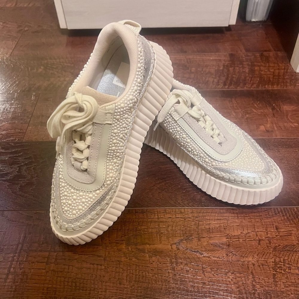 Dolce Vita Dolen Pearl - Size 7 - Color - Vanilla